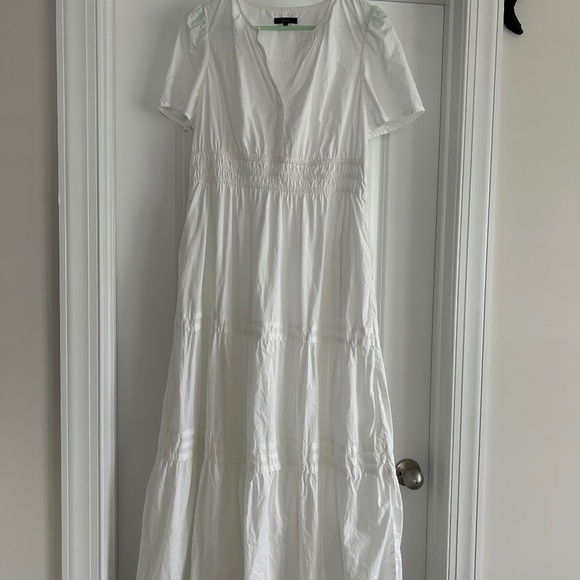 Quince Dresses & Skirts - Quince Women's 100% Organic Cotton Poplin Tiered Maxi Dress Classic White M